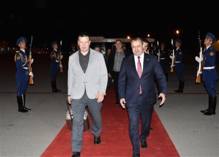 Председатель парламента Эстонии прибыл с визитом в Азербайджан