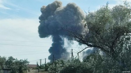 Россияне ответили на взрывы в Крыму: нанесен удар по военному аэродрому в Житомире