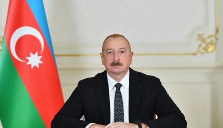 Президенту Республики Филиппины Его превосходительству господину Фердинанду Ромуальдесу Маркосу