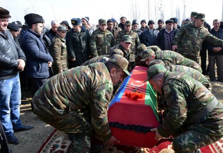 В 2018 г. потери Азербайджана составили 37 военных, Армении - 45 В 2018 г. потери Азербайджана составили 37 военных, Армении - 45