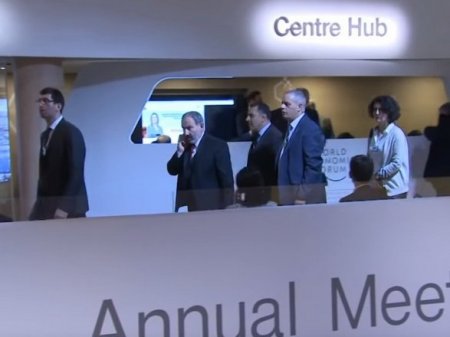 До встречи с Алиевым Пашинян консультировался с Тер-Петросяном