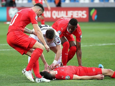 Джано Ананидзе спас жизнь футболисту сборной Швейцарии