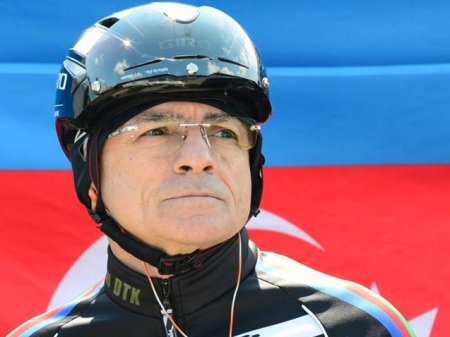 Мадат Гулиев молодежи: «Бросайте сигареты и занимайтесь спортом!» 