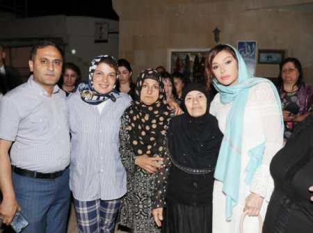 Мехрибан Алиева приняла участие в ифтаре