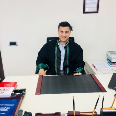 Адвокат Орхан Кенгерли избит в полиции, сообщают его коллеги