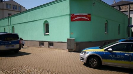 Нападение на мечеть в Германии