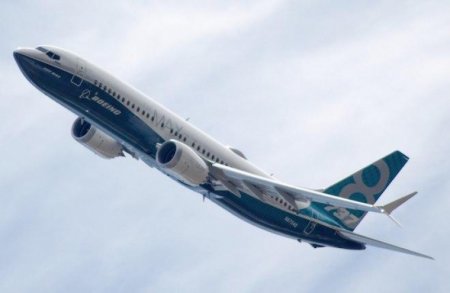 AZAL все же продолжит покупку самолетов 