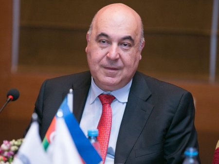 Чингиз Абдуллаев ответил на клевету об автомобилях, купленных «на деньги писателей» 
