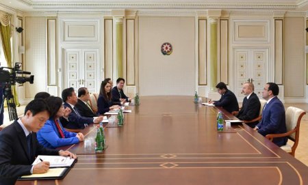 Президент Ильхам Алиев принял председателя Национальной ассамблеи Республики Корея