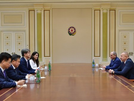 Президент Азербайджана Ильхам Алиев принял делегацию во главе с председателем Комитета статистики Республики Корея