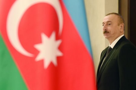 Президент Ильхам Алиев принял участие в открытии автомобильного тоннеля в Пиршаги