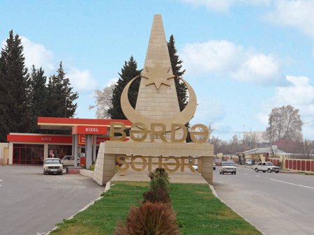 В Азербайджане уволены прокурор и его помощник