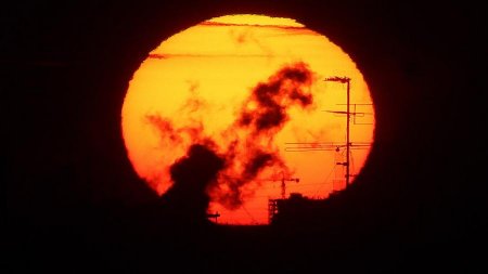 Солнце и Земля сблизились на максимальное расстояние