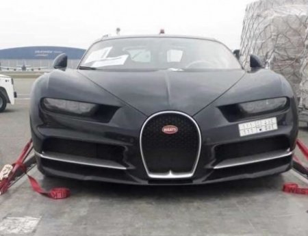 Самый дорогой в мире автомобиль оказался в Баку транзитом