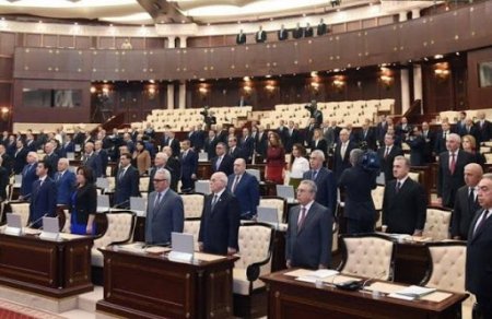 Оппозиция опубликовала список новых депутатов