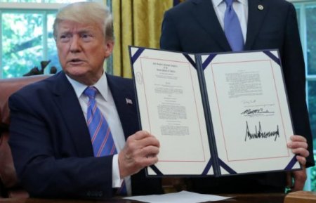 США запретил въезд иностранцам, побывавших в Китае