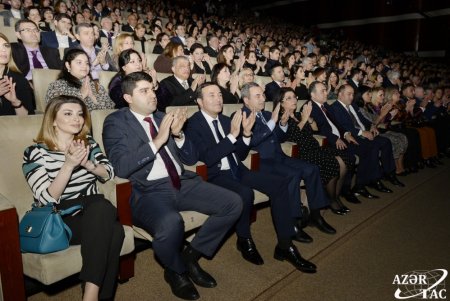 Во Дворце Гейдара Алиева состоялся юбилейный концерт народного артиста Полада Бюльбюльоглу - ФОТО