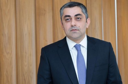 Ramin Quluzadənin həyat yoldaşı sevgilisini nazirlikdə "sürüdü"- TƏFƏRRÜAT