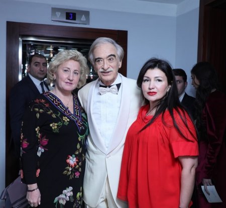 Oqtay Şirəliyevin qızı nazir vəzifəsindən azad edildi