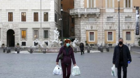 В Италии мафия раздает еду малоимущим