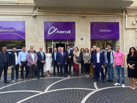 В России сожгли первую телефонную вышку. Люди боятся внедрения 5G