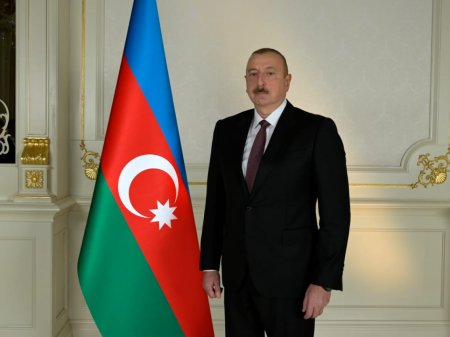 Президент Азербайджана поздравил вьетнамского коллегу