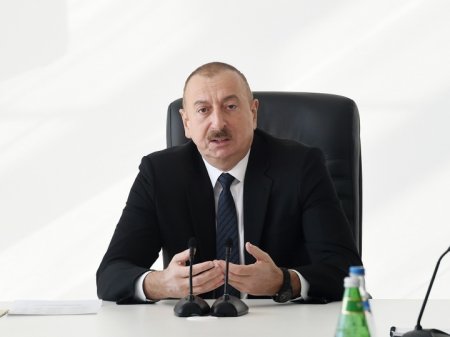 Ильхам Алиев предложил компаниям дружественных стран активно участвовать в проектах восстановления освобожденных территорий