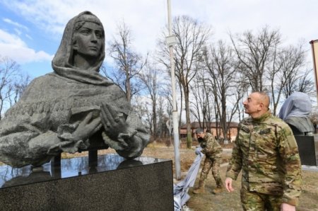 Ильхам и Мехрибан Алиевы в Шуше 
