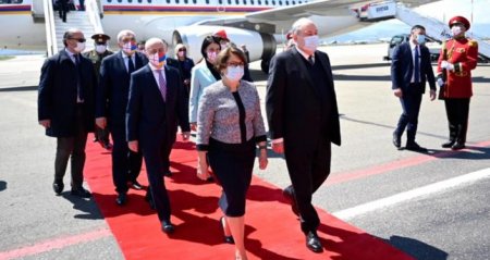 Президент Армении приехал в Тбилиси