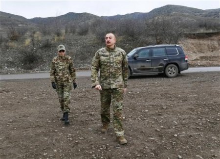 Ильхам Алиев и Мехрибан Алиева ознакомились со строительством аэропорта в Физулинском районе