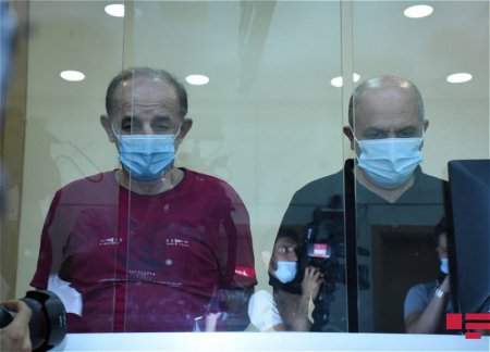 В Баку продолжается суд над армянами - истязателями азербайджанских пленных