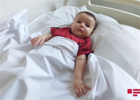 Стали известны подробности о ребенке, найденном на улице в Гяндже