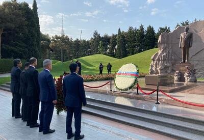 Международная делегация по расследованию армянских преступлений в Карабахе находится в Баку