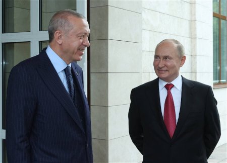 Эрдоган назвал продуктивными прошедшие в Сочи переговоры с Путиным