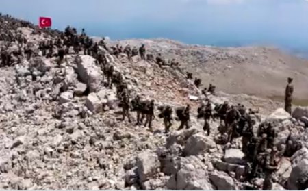 Азербайджанские курсанты в Турции почтили память шехидов