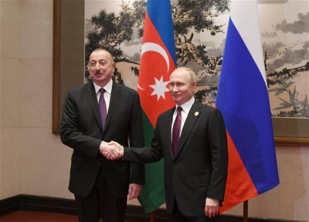 Президент Азербайджана совершит официальный визит в Россию