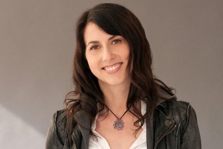 Бывшая жена Джеффа Безоса пожертвовала Украине 100 млн долларов