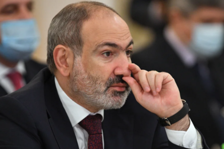 Пашинян пожаловался на «бездействие» российских миротворцев в Карабахе