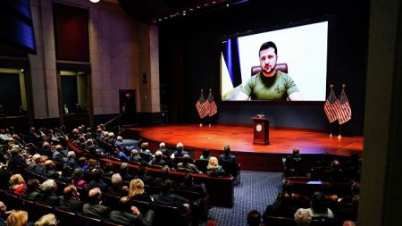 В США сочли поведение конгрессвумен на встрече с Зеленским предательством
