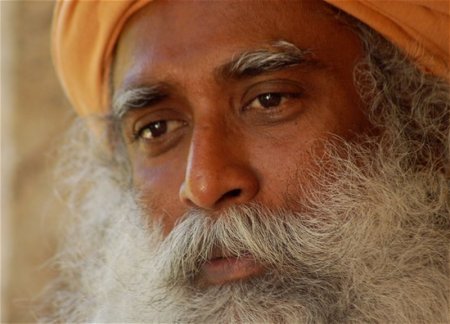 Садхгуру, отправившийся в 100-дневное путешествие, выступит с лекцией в Баку