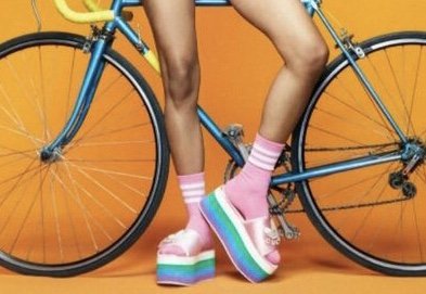 Gucci и adidas представили коллекцию в ретростиле Gucci и adidas представили коллекцию в ретростиле