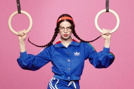 Gucci и adidas представили коллекцию в ретростиле Gucci и adidas представили коллекцию в ретростиле