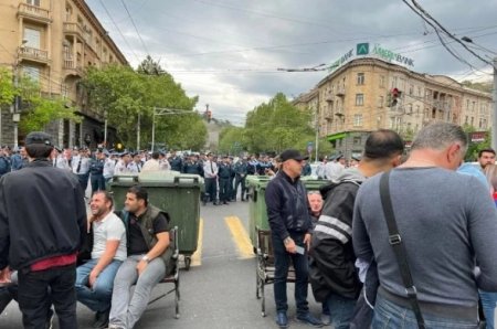 Через несколько дней добьемся отставки Пашиняна: митинг оппозиции в Ереване 
