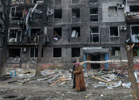 Пентагон: Большинство российских войск отошло от Мариуполя