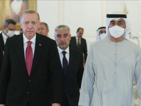 Эрдоган приехал в Эмираты лично выразить соболезнования в связи с кончиной президента