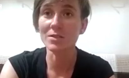 Флаг Украины на пике Путина