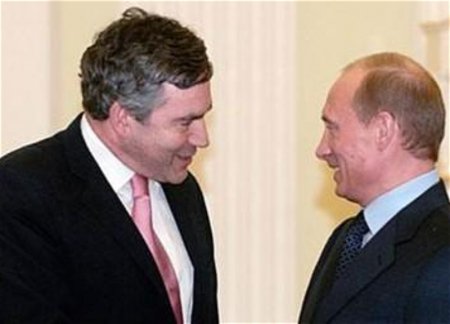 Бывший премьер Британии пожаловался на унижения со стороны Путина