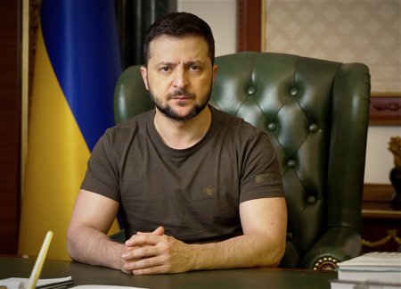 Зеленский: там, где мы теряем одного человека, Россия - пять