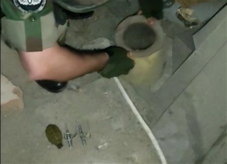 В Баку найдена ручная граната 