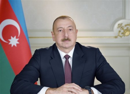 В Азербайджане учреждена юбилейная медаль